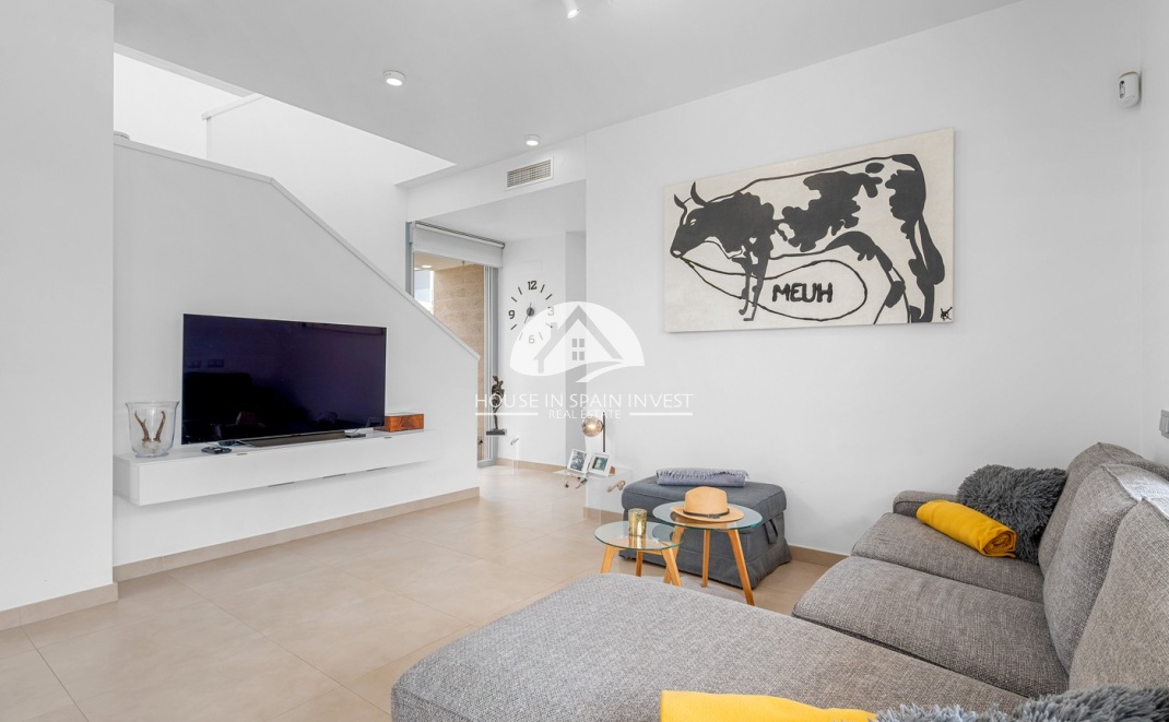 Resale - Villa - Orihuela Costa - Vistabella