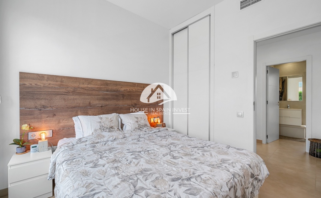 Resale - Villa - Orihuela Costa - Vistabella