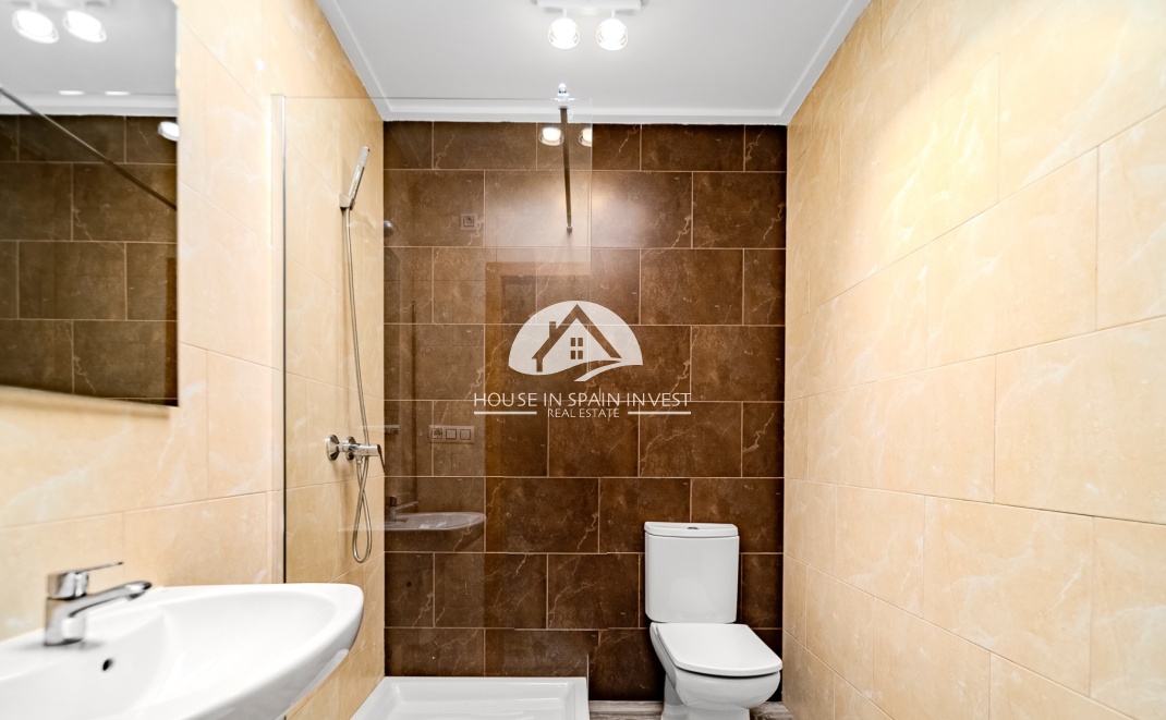 Resale - Townhouse - Torrevieja - Los Balcones  