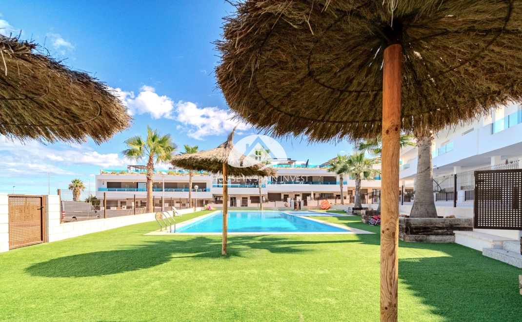 Resale - Townhouse - Torrevieja - Los Balcones  