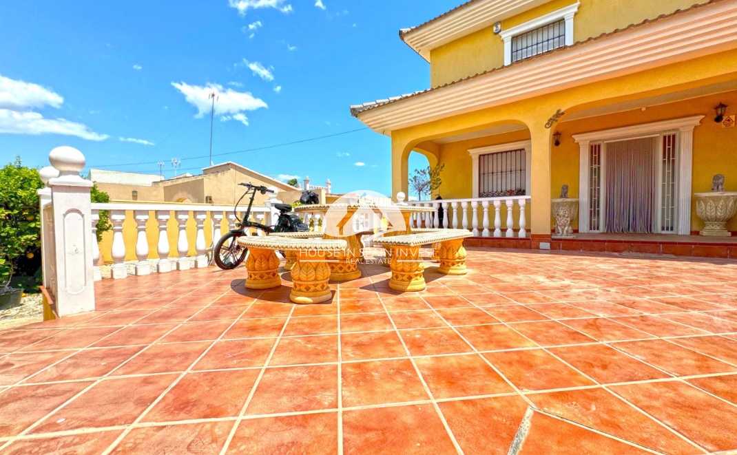 Reventa - Chalet - Torrevieja - Los Balcones  