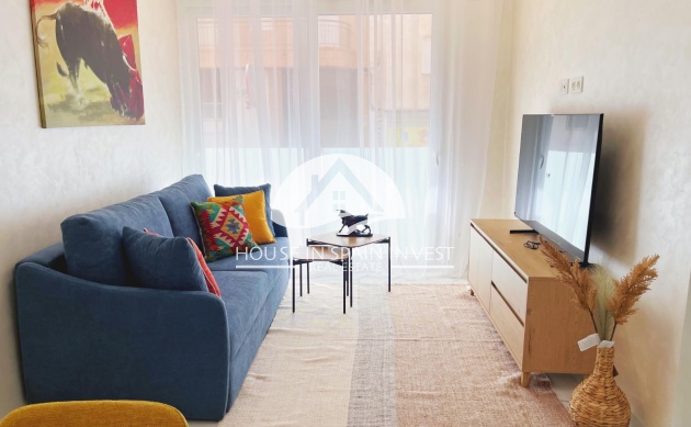 Resale - Apartment  - Torrevieja - Playa del Cura