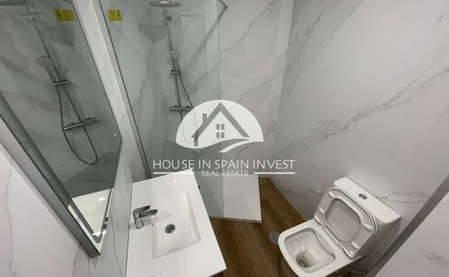 Resale - Apartment  - Torrevieja - La Mata