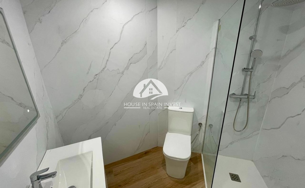 Resale - Apartment  - Torrevieja - La Mata