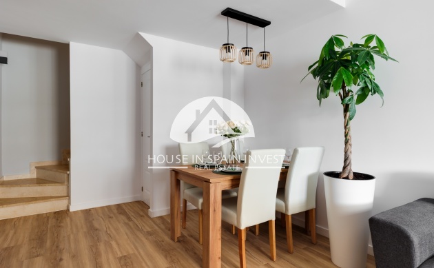 Herverkoop - Rijwoning - Orihuela Costa