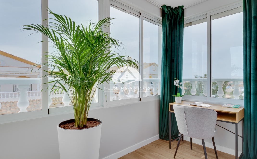 Herverkoop - Rijwoning - Orihuela Costa