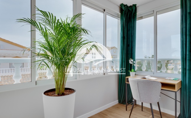 Herverkoop - Rijwoning - Orihuela Costa