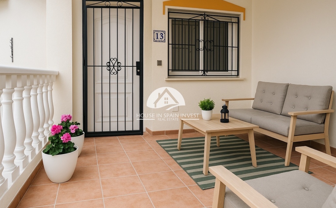 Herverkoop - Rijwoning - Orihuela Costa