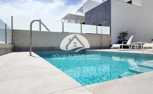 Resale - Villa - Torrevieja - Los Balcones  