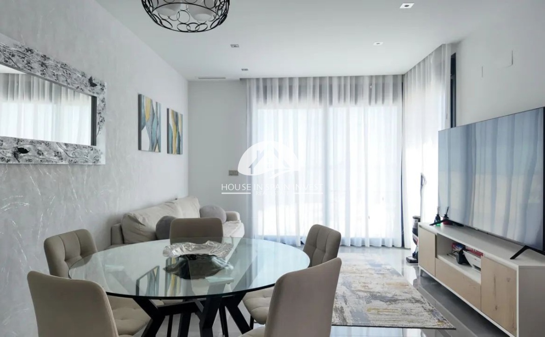 Resale - Villa - Torrevieja - Los Balcones  