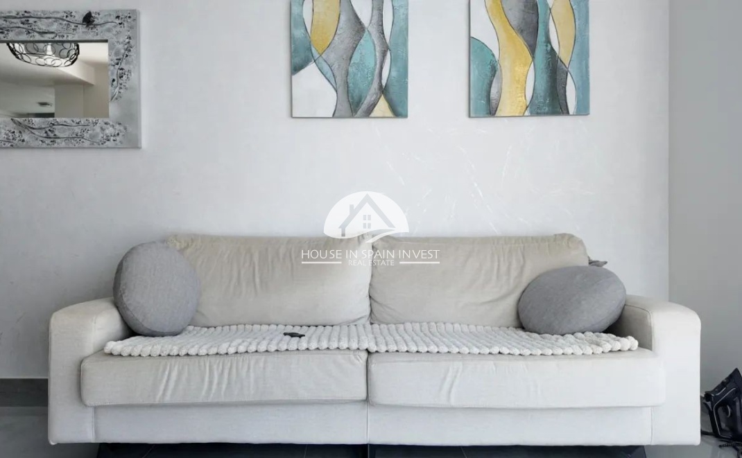 Resale - Villa - Torrevieja - Los Balcones  