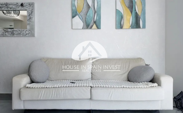 Resale - Villa - Torrevieja - Los Balcones  