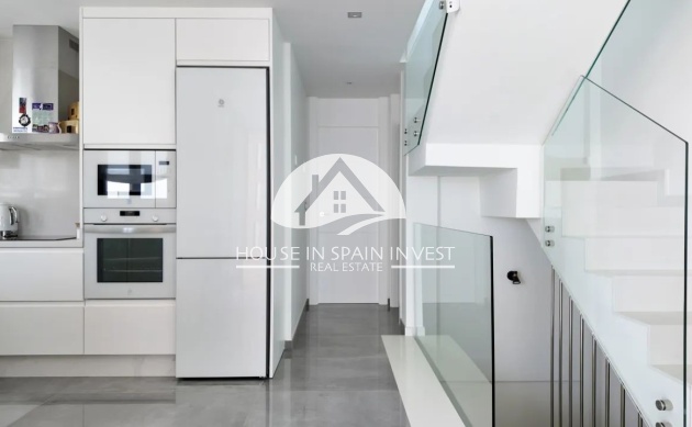 Resale - Villa - Torrevieja - Los Balcones  