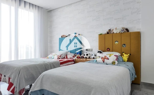 Resale - Villa - Torrevieja - Los Balcones  