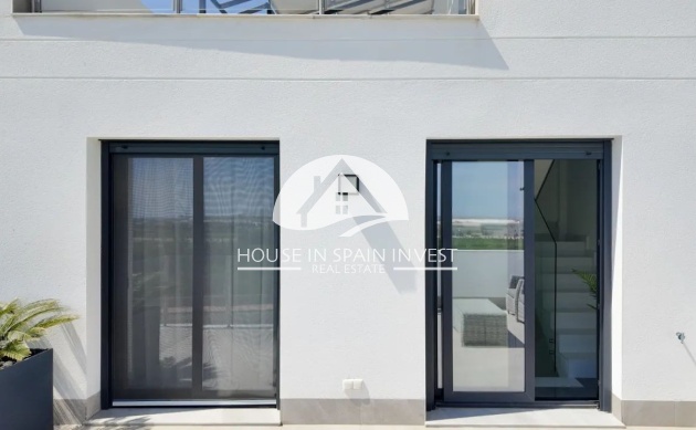 Resale - Villa - Torrevieja - Los Balcones  