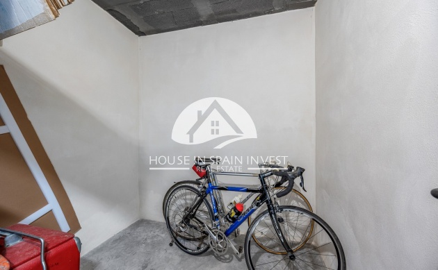 Resale - Apartment  - Orihuela Costa - Punta Prima  