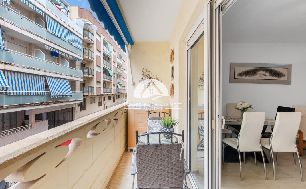 Resale - Apartment  - Torrevieja - Playa del Cura