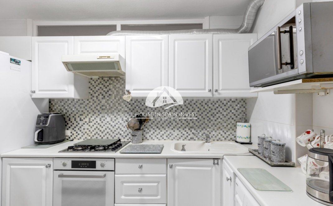 Resale - Apartment  - Torrevieja - Playa del Cura