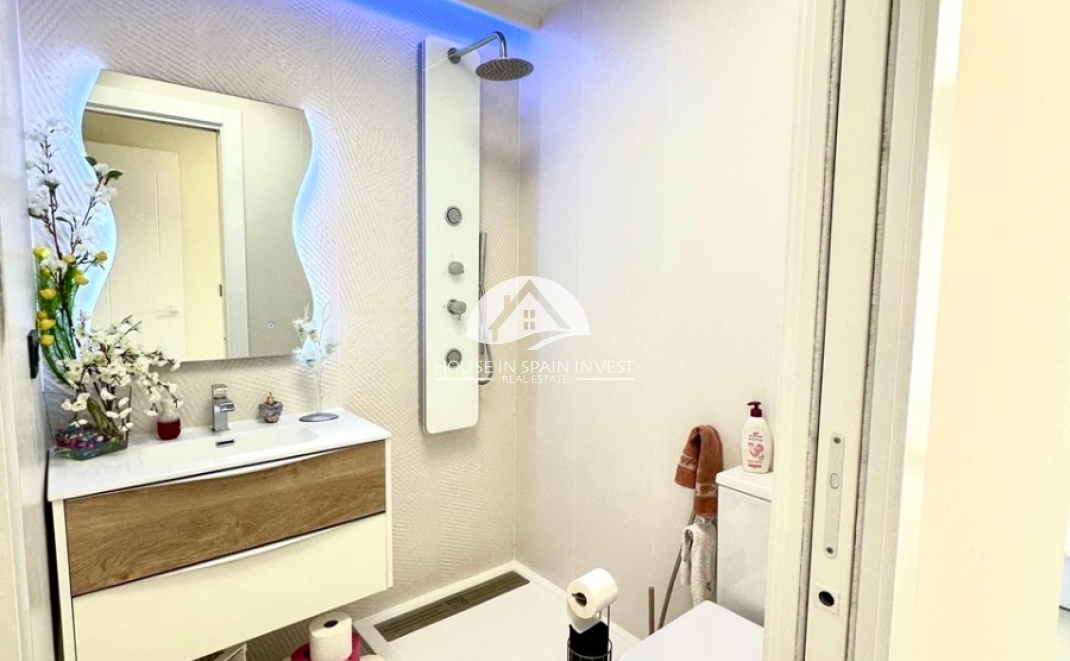 Resale - Townhouse - Torrevieja - Los Balcones  