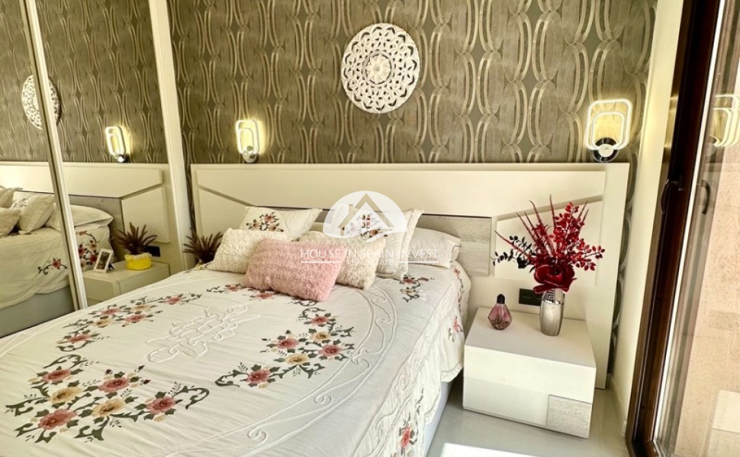 Resale - Townhouse - Torrevieja - Los Balcones  