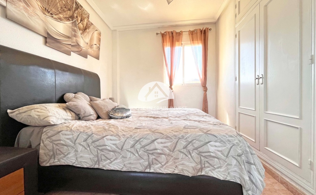 Resale - Villa - Orihuela Costa - La Zenia