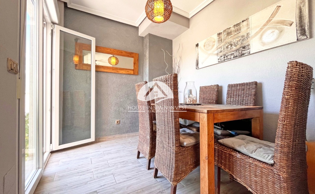 Resale - Villa - Orihuela Costa - La Zenia