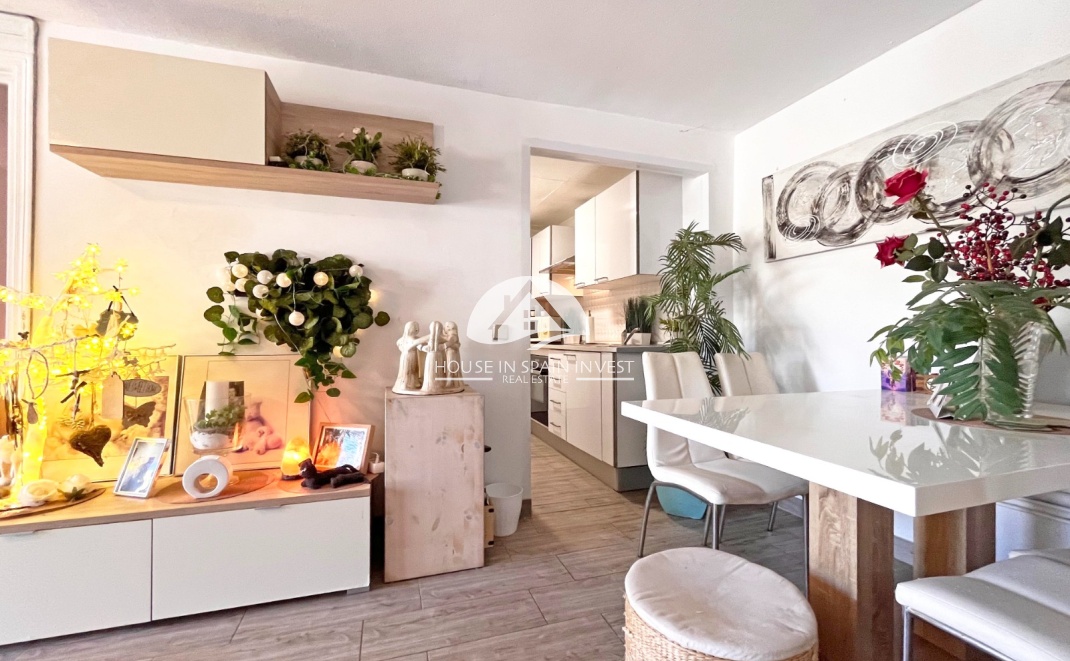 Resale - Villa - Orihuela Costa - La Zenia