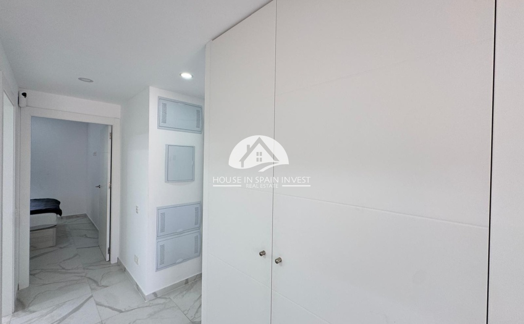 Resale - Apartment  - Torrevieja - Centro