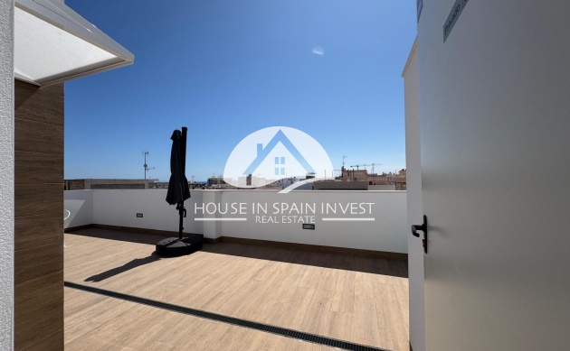 Resale - Apartment  - Torrevieja - Centro