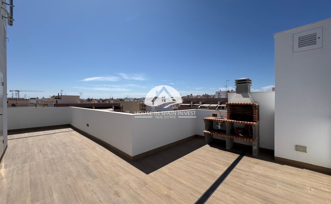 Resale - Apartment  - Torrevieja - Centro