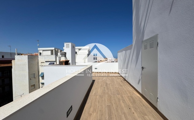 Resale - Apartment  - Torrevieja - Centro