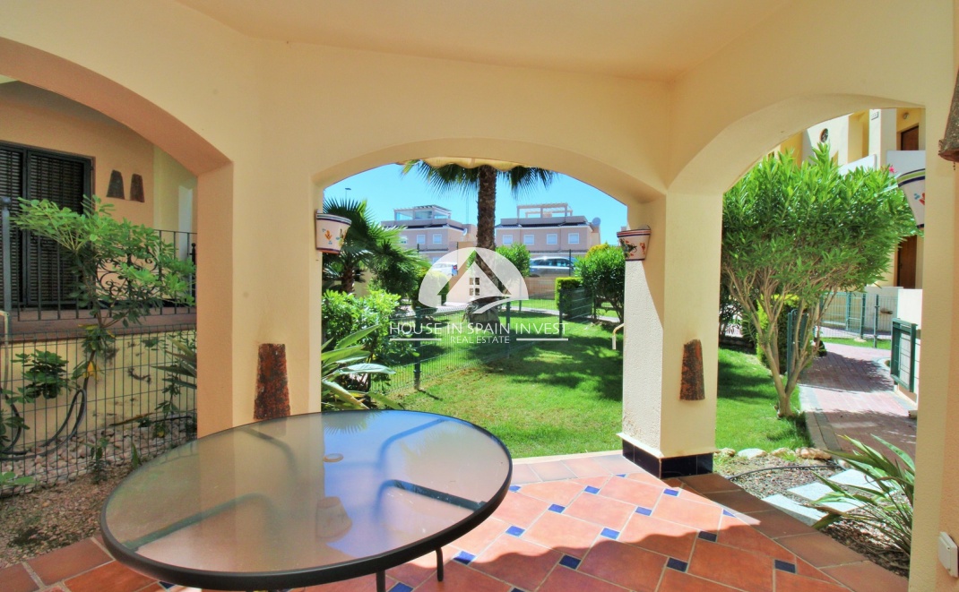 Resale - Apartment  - Torrevieja - Punta Prima  