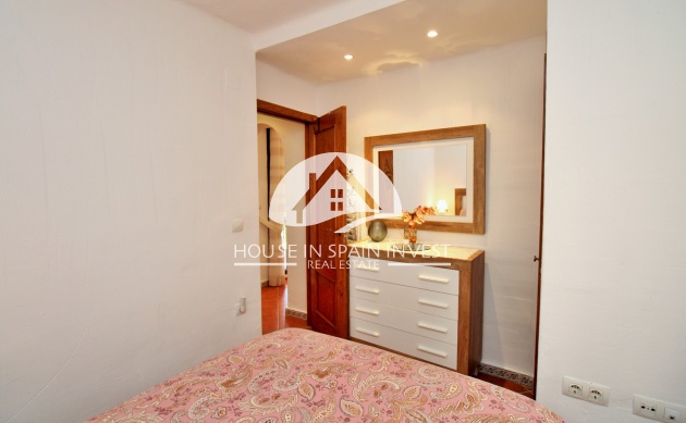 Resale - Apartment  - Torrevieja - Punta Prima  