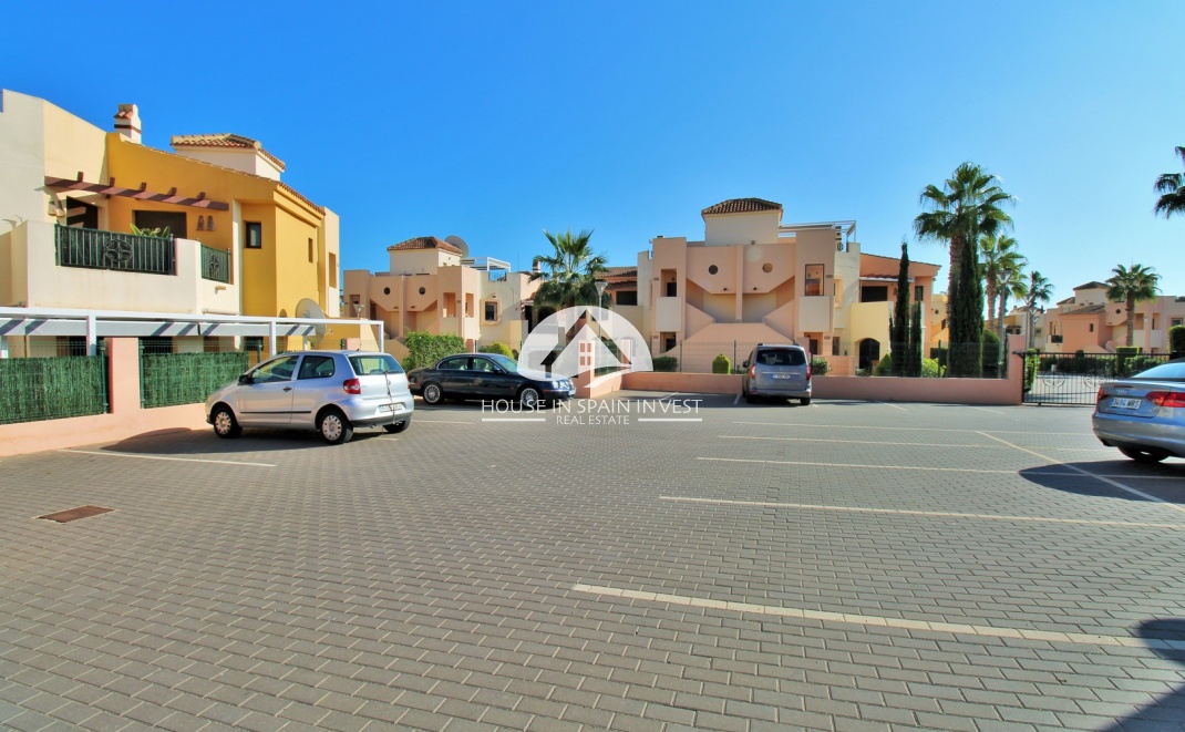Resale - Apartment  - Torrevieja - Punta Prima  