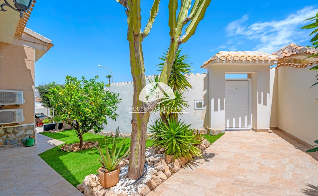 Resale - Villa - Ciudad Quesada