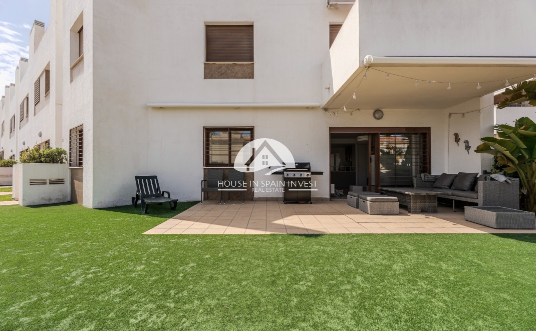 Resale - Apartment  - Orihuela Costa - La Zenia