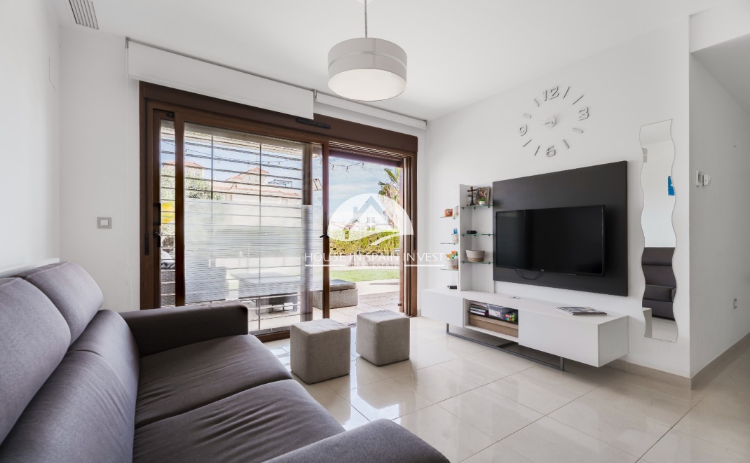 Resale - Apartment  - Orihuela Costa - La Zenia