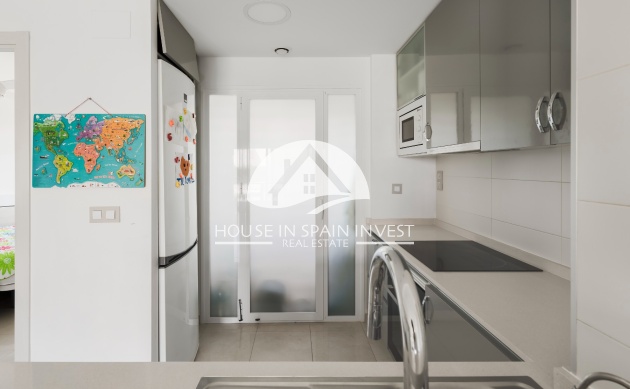 Resale - Apartment  - Orihuela Costa - La Zenia