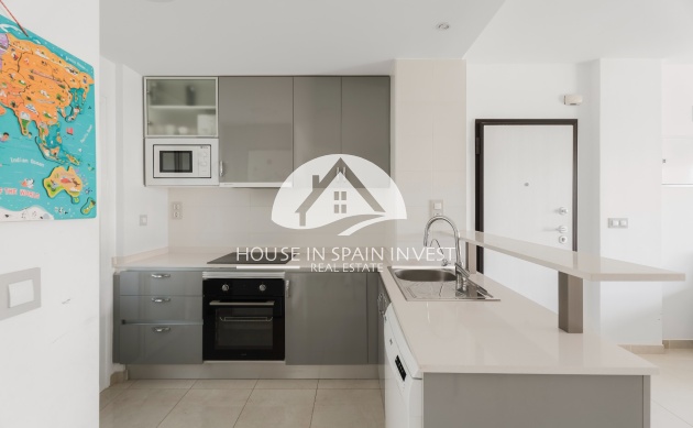 Resale - Apartment  - Orihuela Costa - La Zenia