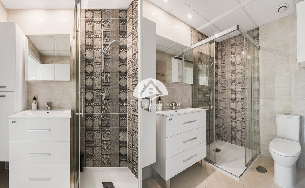 Resale - Apartment  - Orihuela Costa - La Zenia