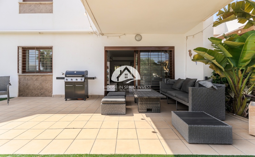 Resale - Apartment  - Orihuela Costa - La Zenia