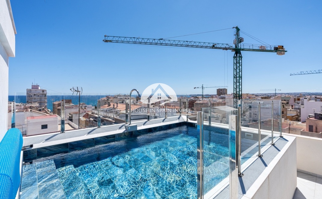 Resale - Apartment  - Torrevieja - Playa del Cura