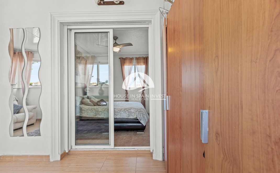 Resale - Villa - Orihuela Costa - Playa Flamenca