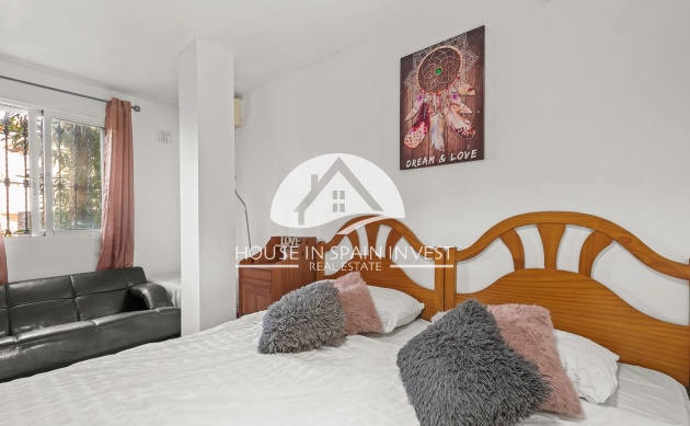 Resale - Villa - Orihuela Costa - Playa Flamenca