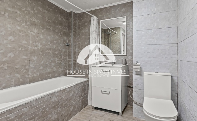 Resale - Villa - Orihuela Costa - Playa Flamenca