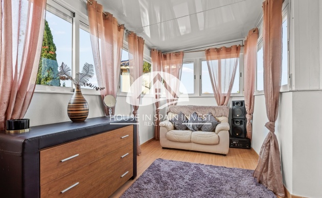 Resale - Villa - Orihuela Costa - Playa Flamenca