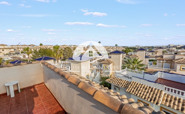 Resale - Villa - Orihuela Costa - Playa Flamenca