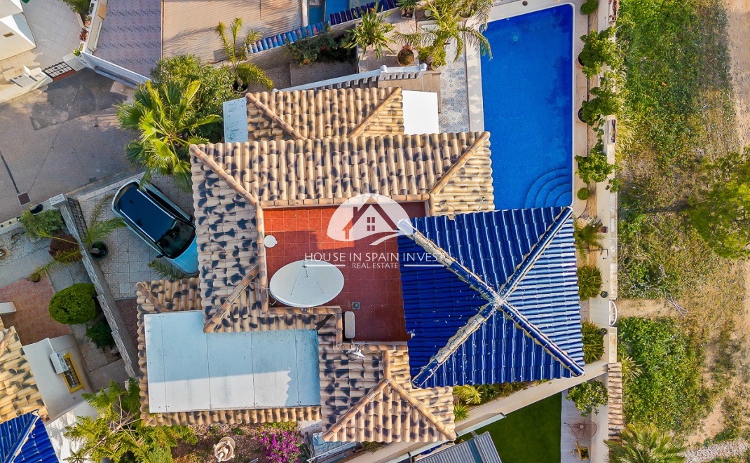 Resale - Villa - Orihuela Costa - Playa Flamenca