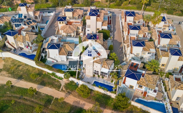 Resale - Villa - Orihuela Costa - Playa Flamenca