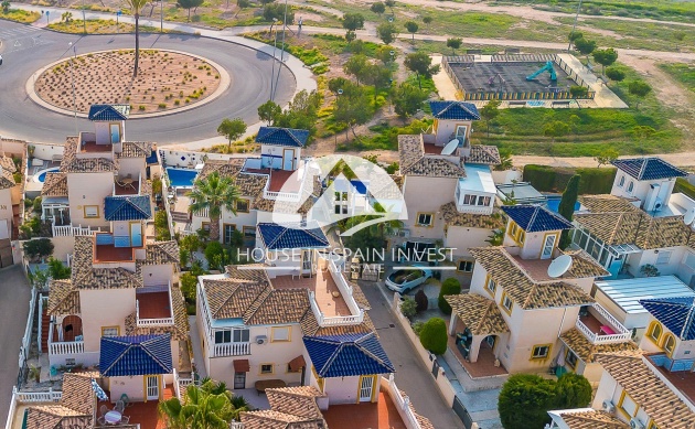 Resale - Villa - Orihuela Costa - Playa Flamenca
